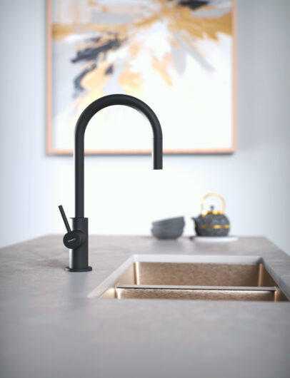 SAVA KITCHEN FAUCET
